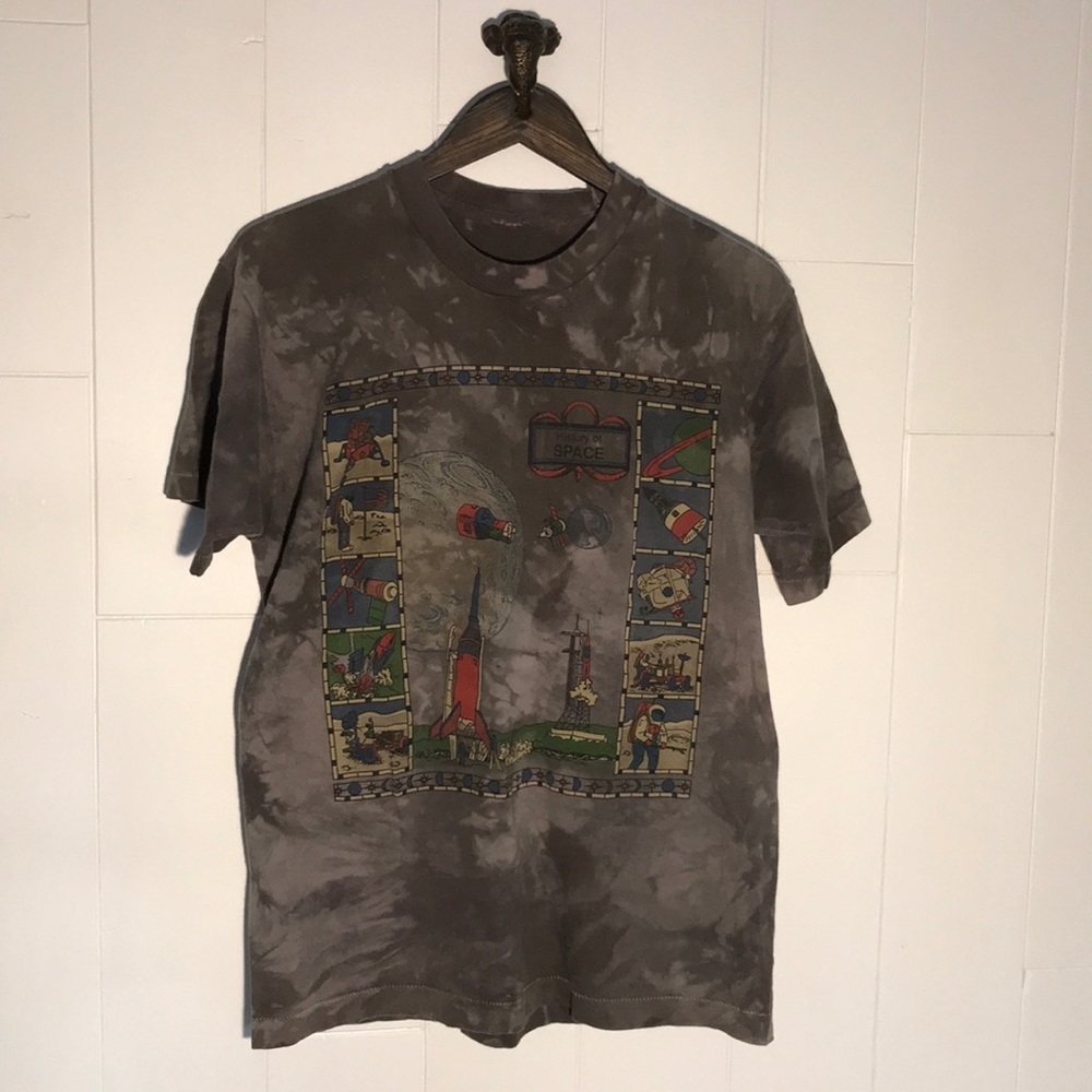 (9) History of space rare vintage tie dye tee